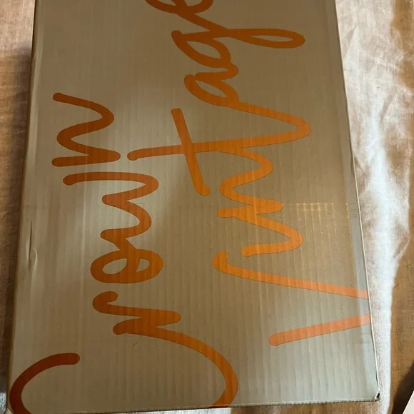 NWT Crown Vintage Shanley bootie-kids/womens - Picture 5 of 7